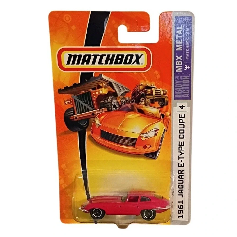 Matchbox 1961 Jaguar‎ E-Type Coupe Pink MBX Metal Ready for Action Diecast J2373